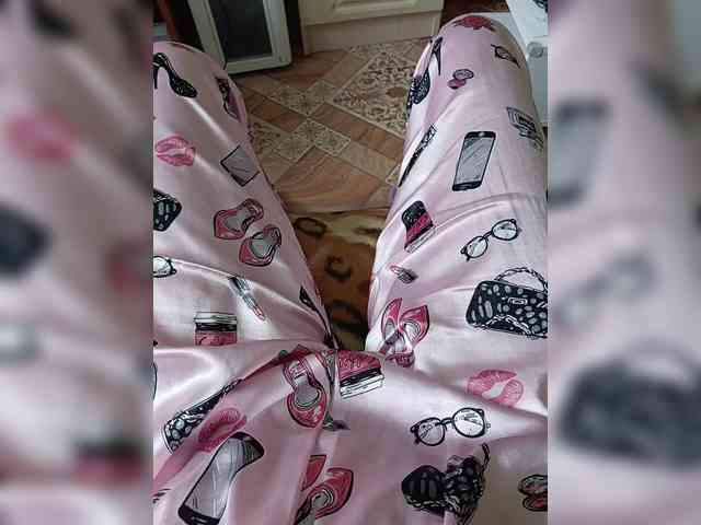 ZaraSss webcam