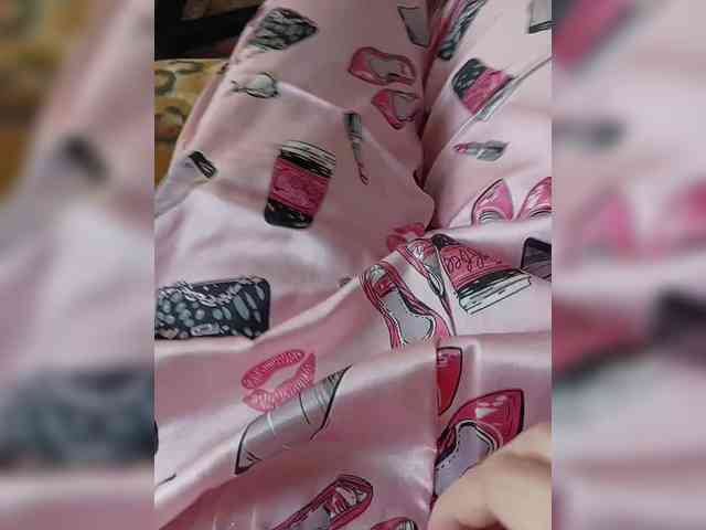 ZaraSss webcam