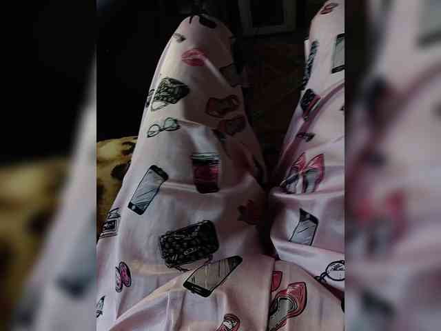 ZaraSss webcam