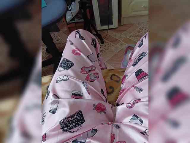 ZaraSss Live Webcam on BongaCams