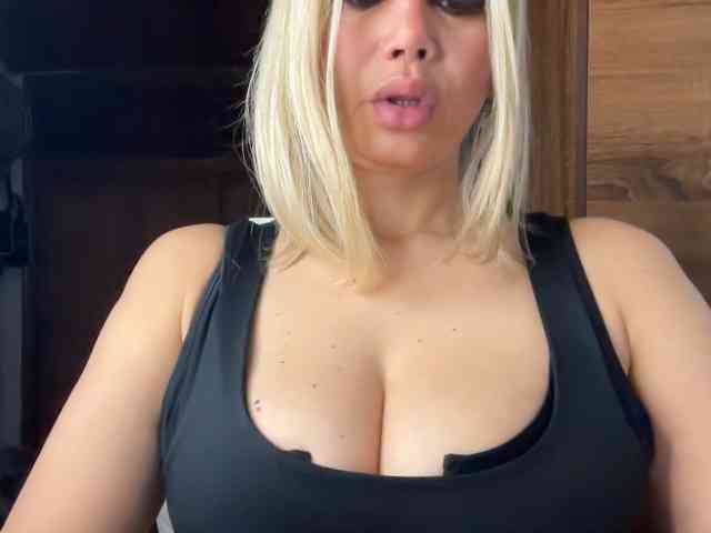 sexylatinapaulina webcam