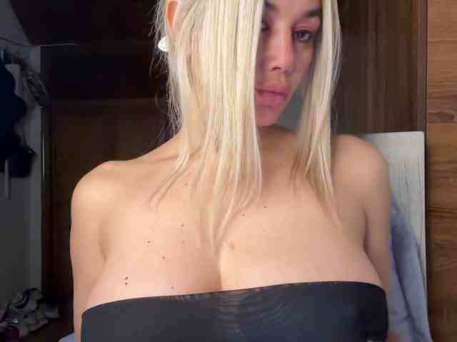 sexylatinapaulina webcam