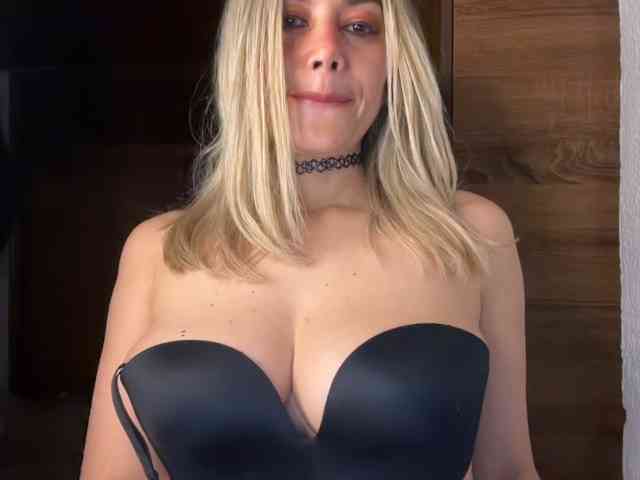 sexylatinapaulina webcam