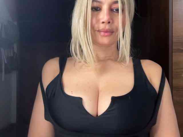 sexylatinapaulina webcam