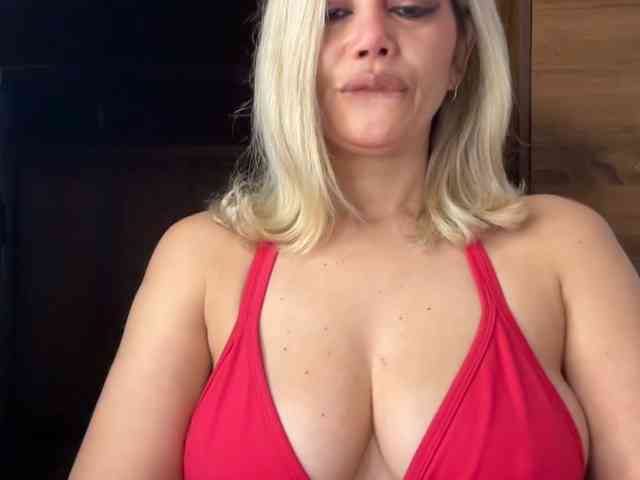 sexylatinapaulina webcam