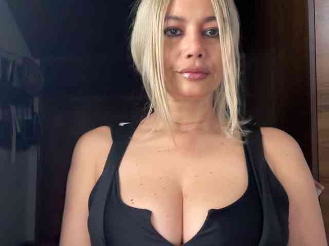 sexylatinapaulina webcam