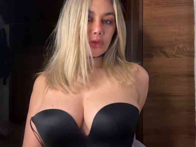 sexylatinapaulina webcam