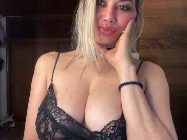 sexylatinapaulina webcam