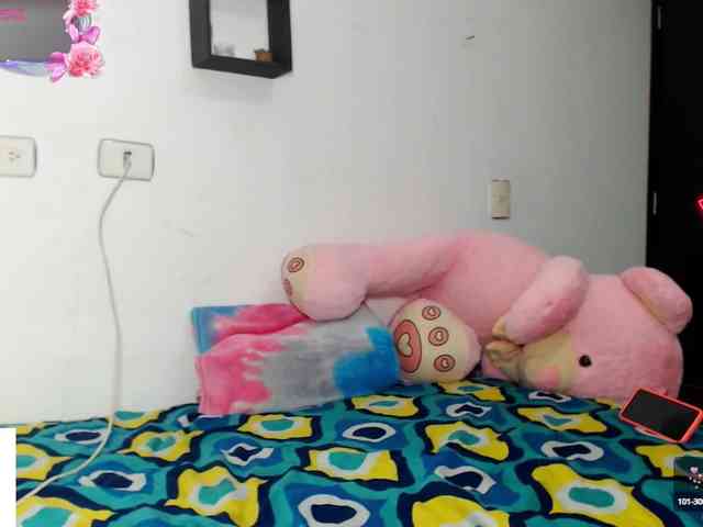 isabella-77 webcam
