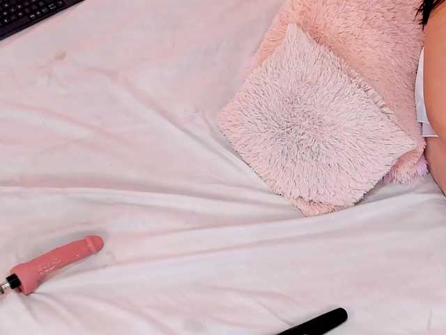 Katta-Gil's BongaCams show and profile