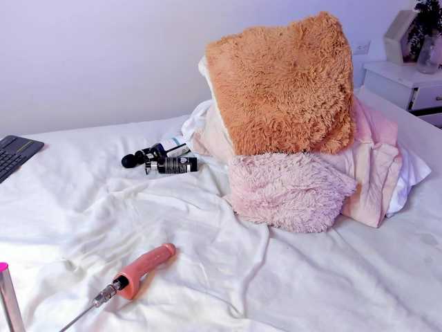 Katta-Gil's BongaCams show and profile