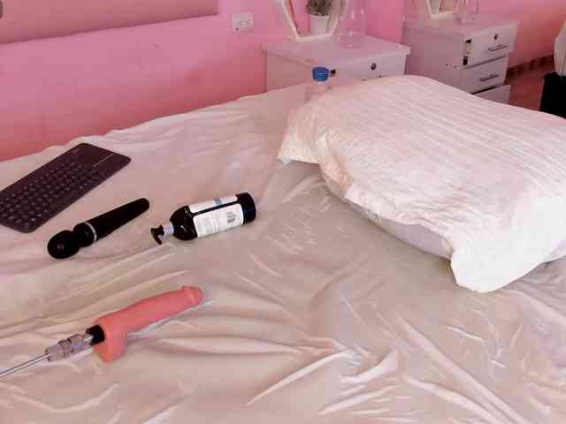 Katta-Gil's webcam live show