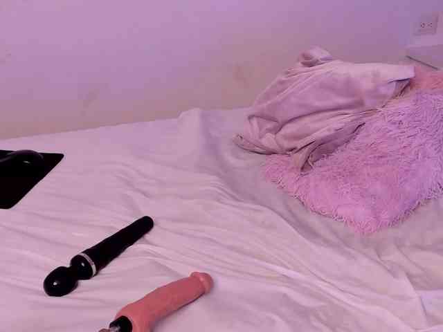 Katta-Gil Live Webcam on BongaCams