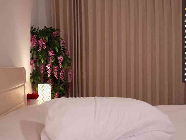 Lana_Moreno webcam