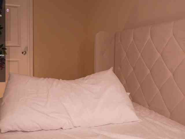 Lana_Moreno webcam