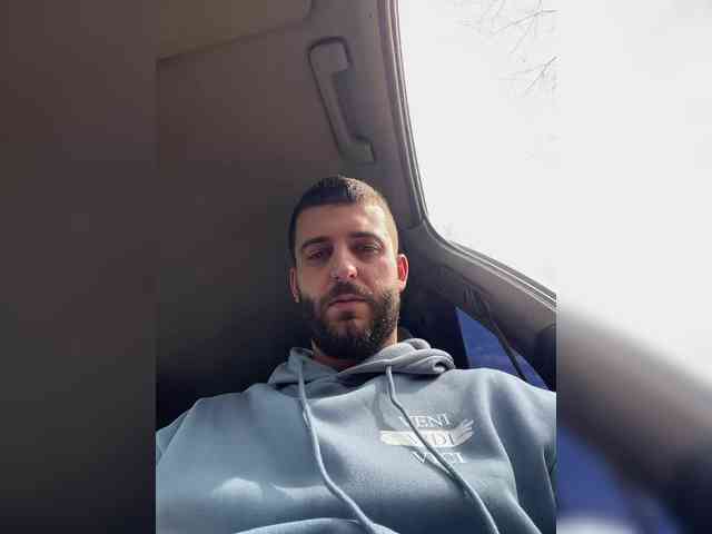 Elchapoguzman95 Elchapoguzman95