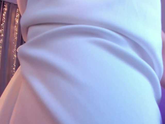 Dollyiaa live cam profile