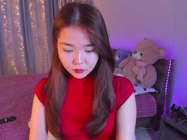 Dollyiaa's BongaCams show and profile