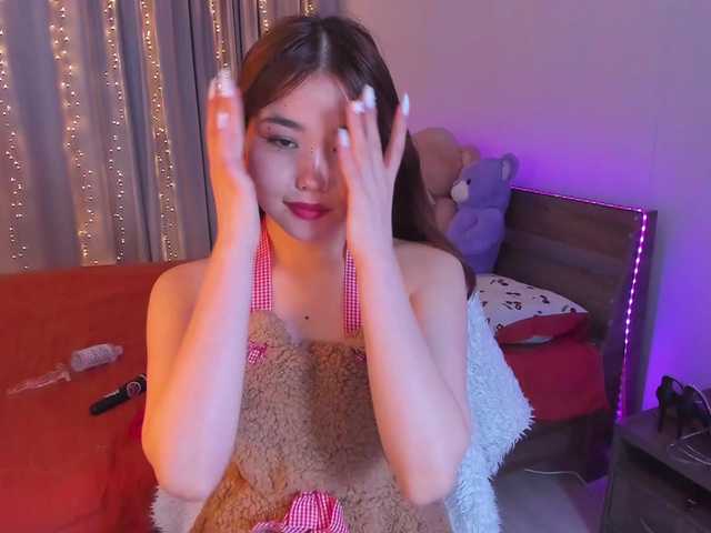 Dollyiaa's BongaCams show and profile