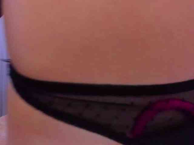 Dollyiaa webcam