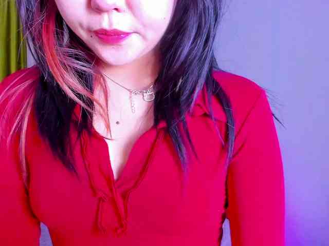Dollyiaa webcam