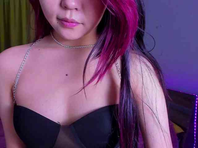 free adult cam to cam Dollyiaa