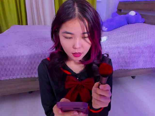 Dollyiaa webcam