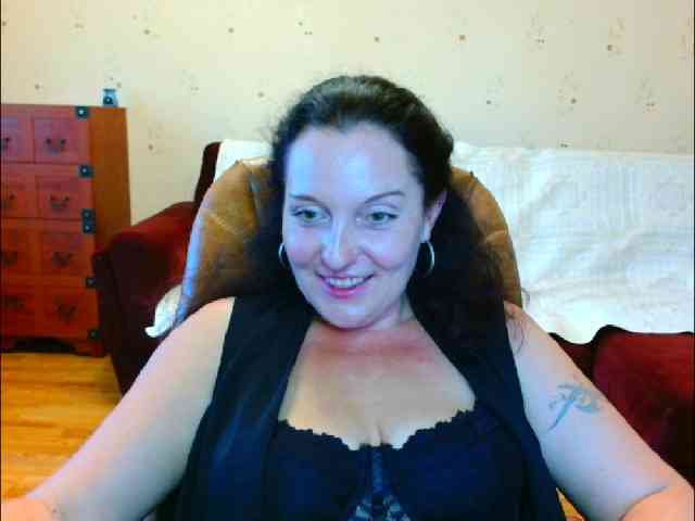 adult cam show Alice3694