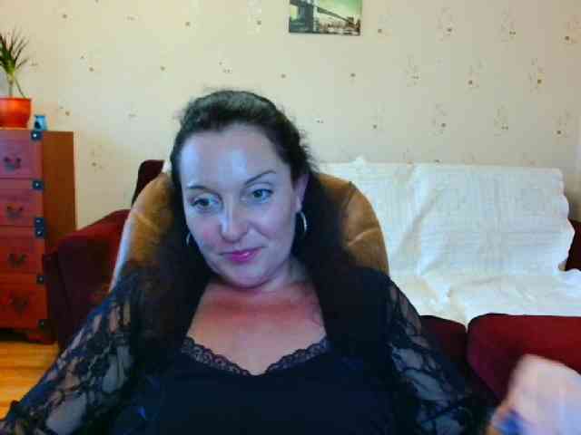 Alice3694 Live Webcam on BongaCams