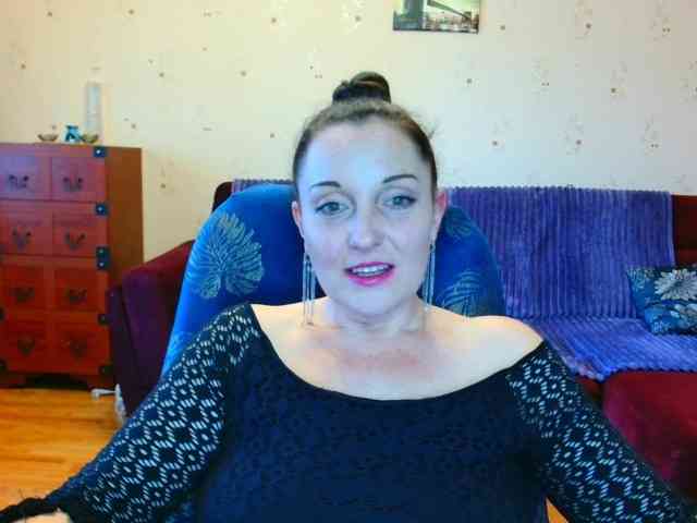 Alice3694 webcam