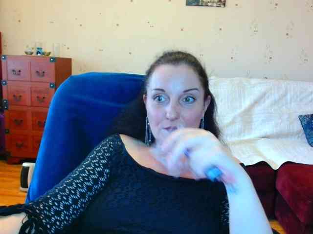 Alice3694 Live Webcam on BongaCams