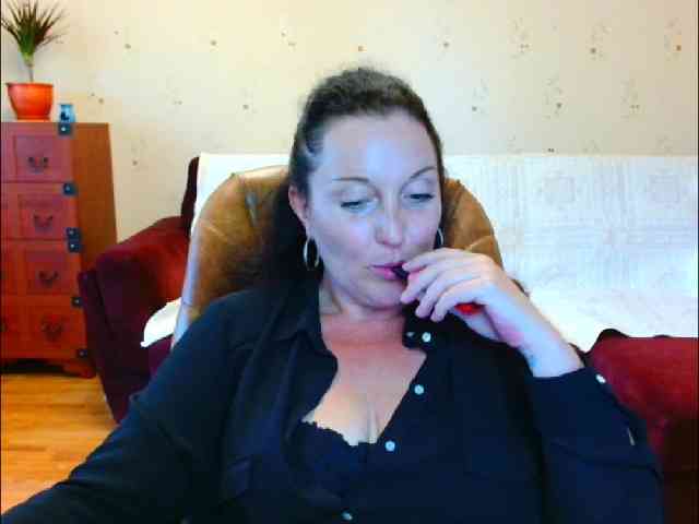 Alice3694 webcam