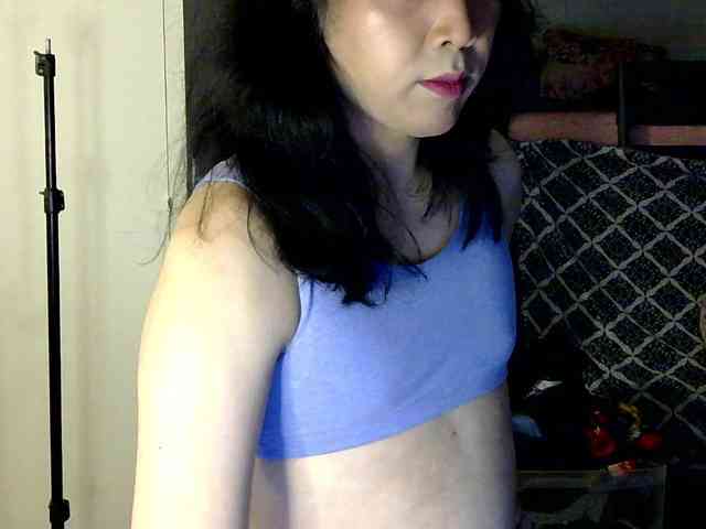 tashakai Live Webcam on BongaCams