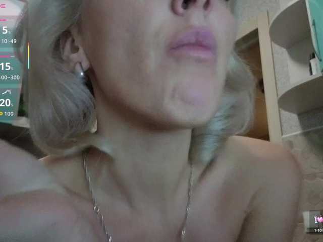 FemdomLadyMaria webcam