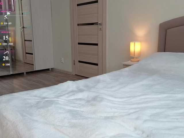 Alenaa's BongaCams show and profile