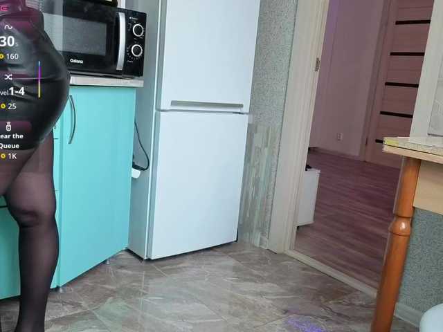 Alenaa's BongaCams show and profile