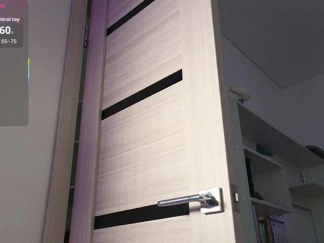 Alenaa's BongaCams show and profile