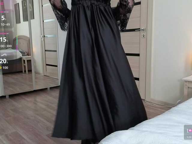 FemdomLedyMaria preview