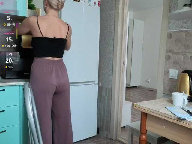 Alenaa's BongaCams show and profile