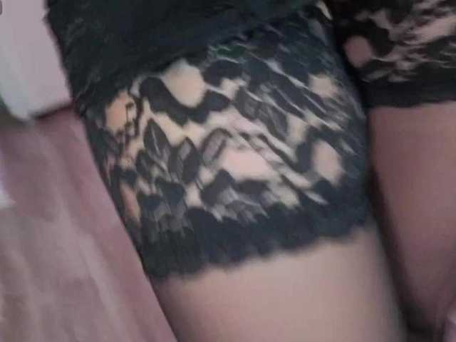 Alenaa's BongaCams show and profile