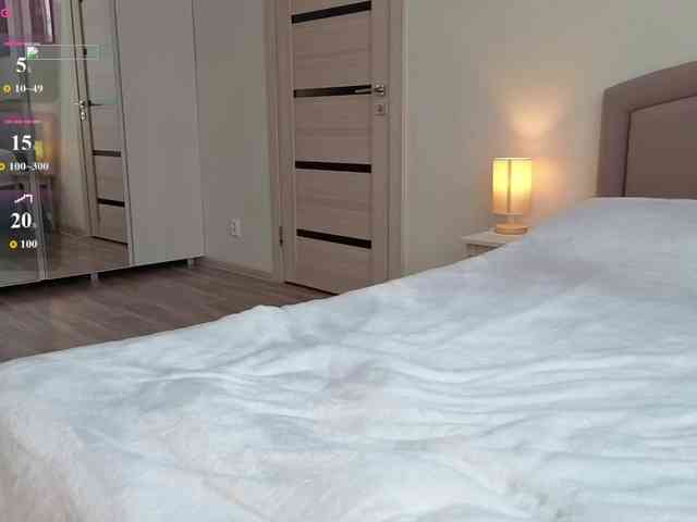 FemdomLadyMaria webcam