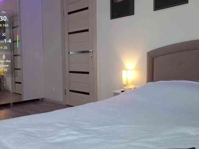 FemdomLadyMaria webcam