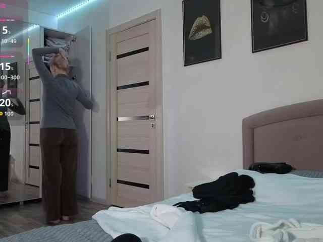 FemdomLadyMaria webcam