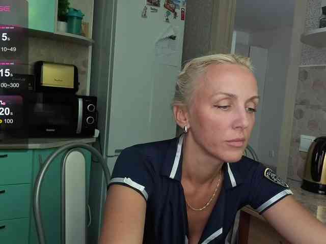 FemdomLedyMaria webcam