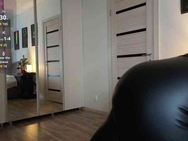 FemdomLadyMaria webcam