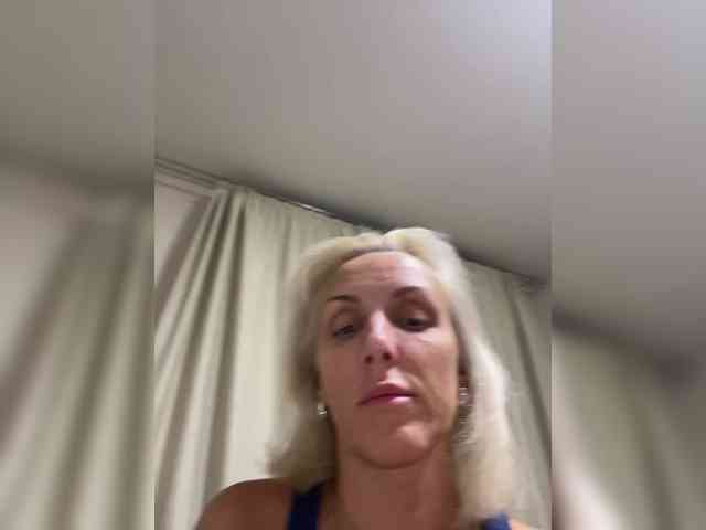 FemdomLedyMaria webcam