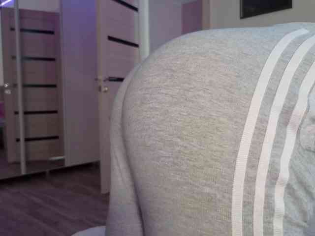 FemdomLadyMaria webcam