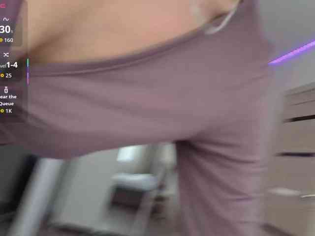 FemdomLadyMaria webcam