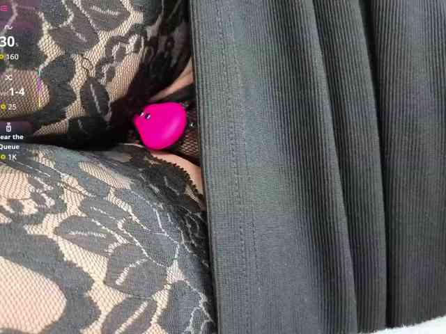 FemdomLadyMaria webcam