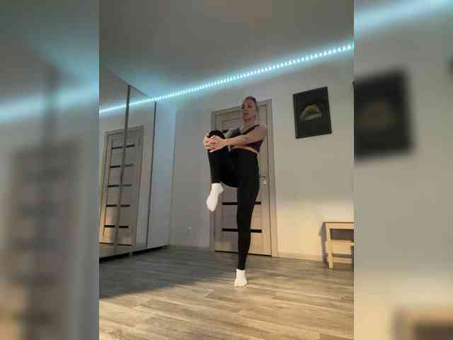 FemdomLadyMaria webcam